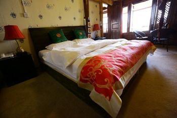 Rongludi Inn Lijiang  Extérieur photo